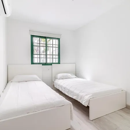 Сasa de vacaciones Flatguest Einstein + Pool + Bbq + 2 Bdr
