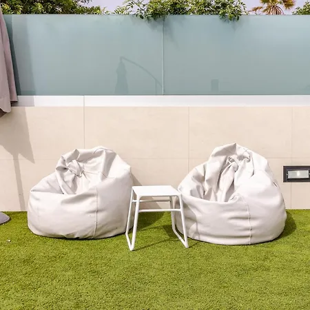 Flatguest Einstein + Pool + Bbq + 2 Bdr Holiday home *