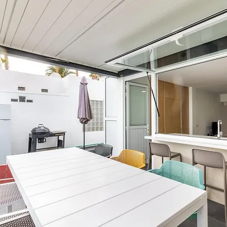 Einstein Xej 펜션 San Bartolomé