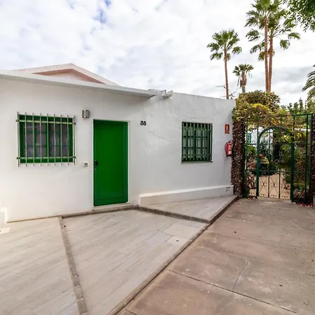 펜션 Einstein Xej *